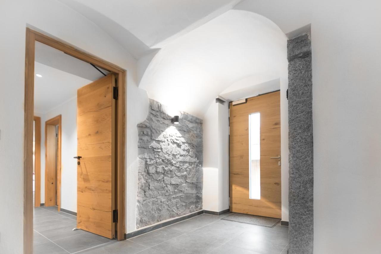 Chalet-Ferienwohnung Schlossblick, 51 Qm, Wellness/Fitness/Sauna - Bergroedelhof Feilitzsch エクステリア 写真