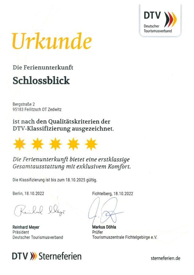 Chalet-Ferienwohnung Schlossblick, 51 Qm, Wellness/Fitness/Sauna - Bergroedelhof Feilitzsch エクステリア 写真