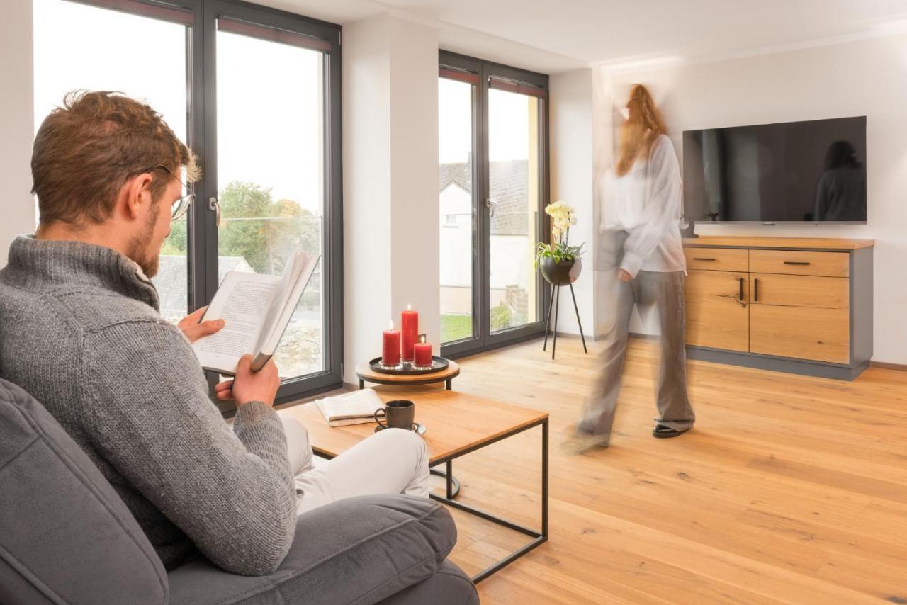 Chalet-Ferienwohnung Schlossblick, 51 Qm, Wellness/Fitness/Sauna - Bergroedelhof Feilitzsch エクステリア 写真